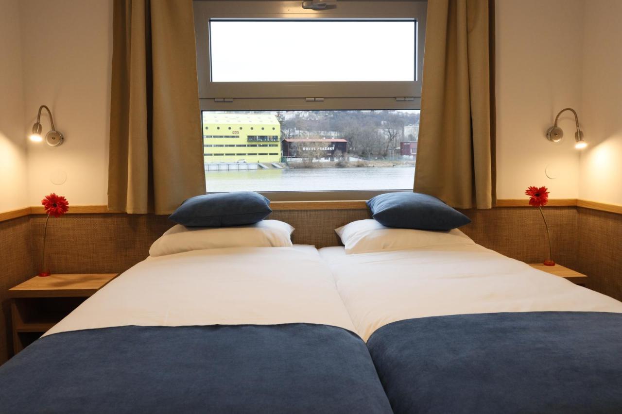 Hotel na wodzie Racek 3*