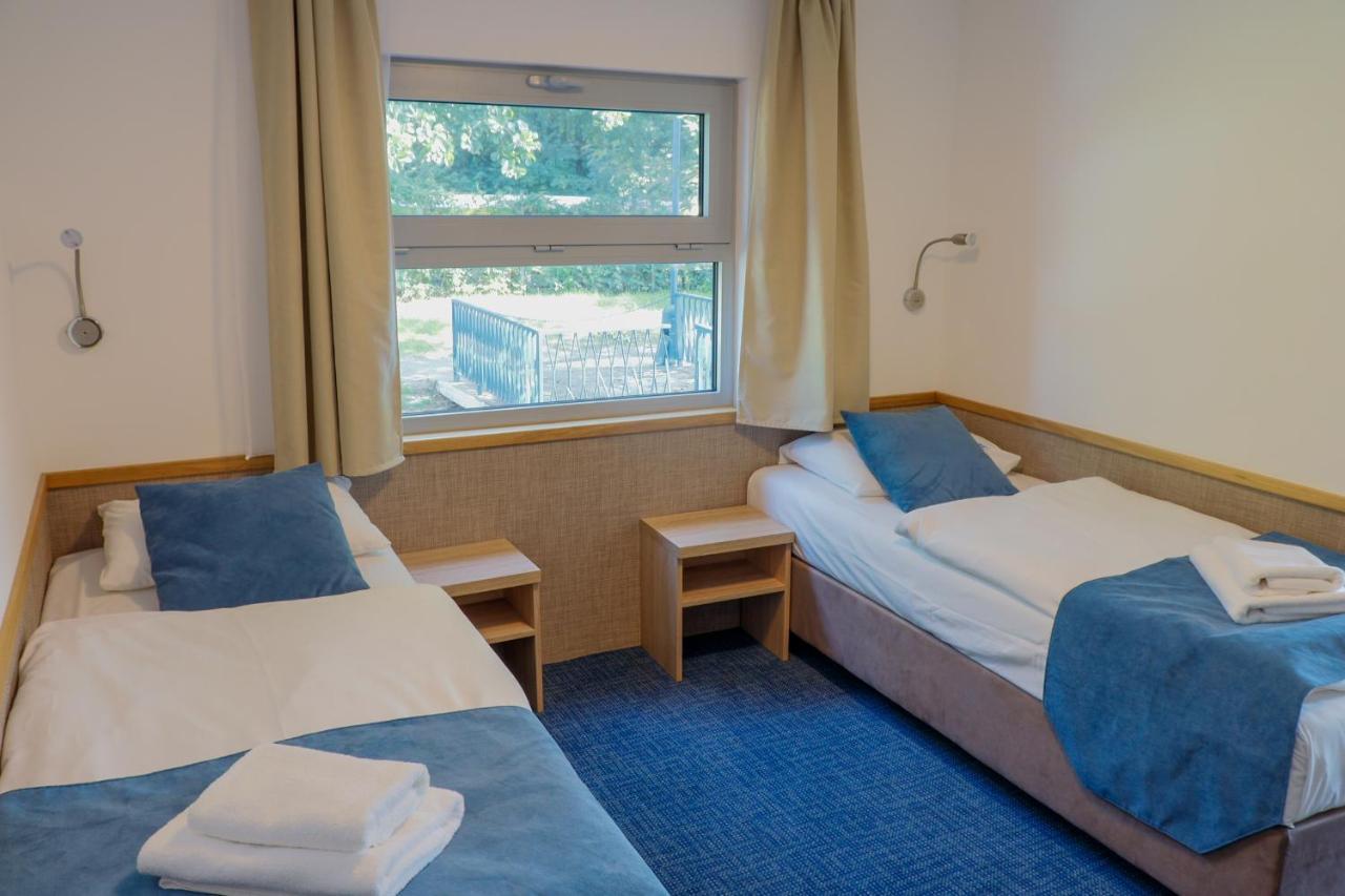 Racek Hotel en barco 3*